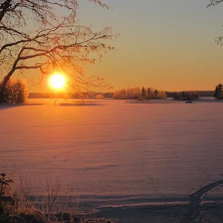 Station touristique Karjalan Helmi 3*