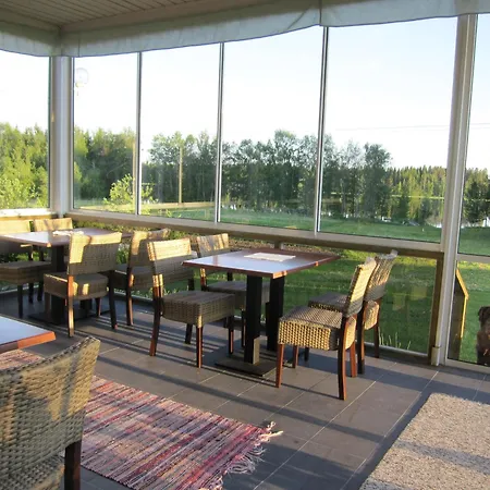 Θέρετρο Karjalan Helmi Tolosenmäki